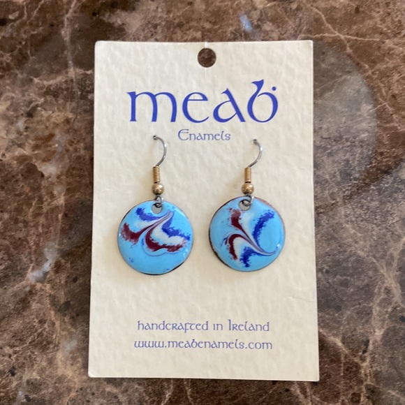 Meab Enamels pierced earrings w/ card, purchased in Ireland, NEW worn 1x - Picture 8 of 8